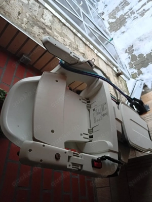 Elektro treppenlift.... Zwei treppenlift für den Preis von 1000   Bild 2