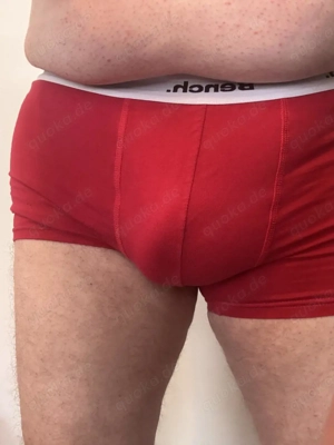 Getragene Short und Socken