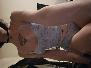 Vampkitten sucht Sklaven die meine Wünsche erfüllen! 