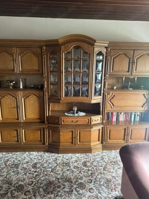 grosser Wohnzimmerschrank