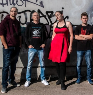 Band (Alternative   Art Rock) sucht Sänger:in & Keyboarder:in