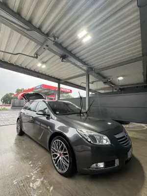 Opel Insignia 2.8 Turbo 4x4 Sport