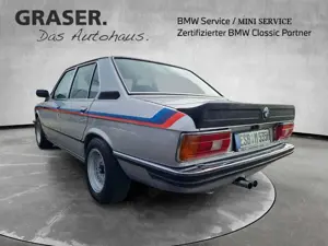 BMW 535 i Motorsport E12 perfekte Vollrestaurierung Bild 4