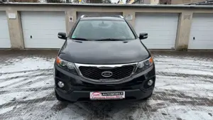 Kia Sorento 2.2 CRDi 2WD Attract/Klima/AHK/Tüv Neu