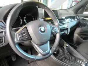 BMW X1 sDrive 18d Advantage Navi/SHZ/PDC/Temp Bild 5