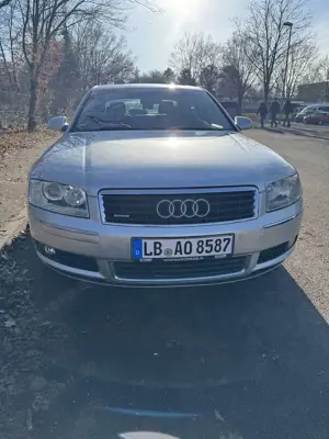Audi A8 3.0 TDI quattro Bild 1