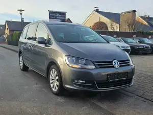 Volkswagen Sharan Highline ACC RfK AHK Pano 7 Sitze Leder DSG Navi