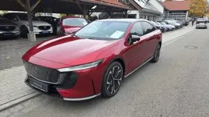 Mazda 6e als Takumi mit schwarzem Leder