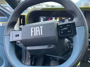 Fiat Grande Panda 1.2 Hybrid 74 kW La Prima Bild 5