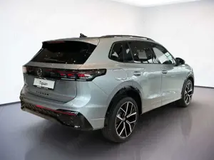 Volkswagen Tiguan R-LINE 2.0TSI 204PS DSG 4Motion AHK.IQ.LIGHT.20 AL Bild 4