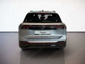 Volkswagen Tiguan R-LINE 2.0TSI 204PS DSG 4Motion AHK.IQ.LIGHT.20 AL Bild 5