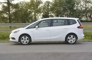 Opel Zafira Zafira 2.0 D (CDTi ecoFLEX) Start/Stop Business Edition 7.Personen Isofix beh. Lederlenk