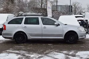 Skoda Octavia Combi Elegance AUT.|Si-Hzg|Klima|PDC|Tem Bild 4