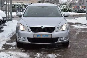 Skoda Octavia Combi Elegance AUT.|Si-Hzg|Klima|PDC|Tem Bild 2