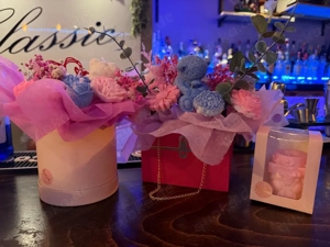 Handgemachte Kerzen & Blumenkreationen   Einzigartige Deko & Geschenke