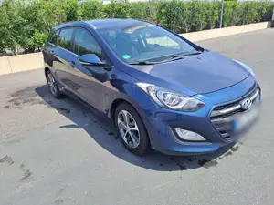 Hyundai i30 i30 blue Kombi 1.4 Trend