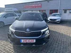 Skoda Kamiq 1,5 TSI DSG Selection Plus + AHK + Kamera +  PDC +