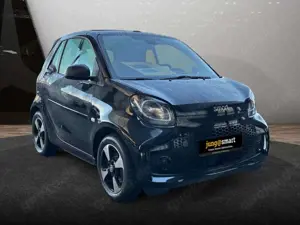 smart forTwo EQ 60kWed passion SHZ PDC Dig Radio Tempom Bild 5