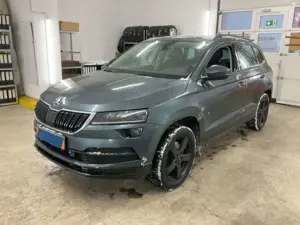 Skoda Karoq 1.5 TSI Style Sitzhzg Kamera AppLink AHK