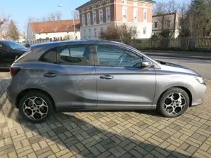 MG MG3 1.5 Comfort 7 JAHRE GARANTIE Bild 4