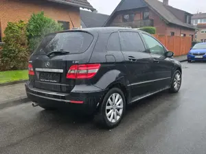 Mercedes-Benz B 180 B 180 CDI Automatik Tüv 10/2027 Bild 5