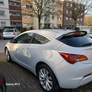 Opel Astra gtc opc line 1,7 disel