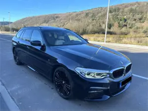 BMW 530 530d Tour M SPORT HEAD-UP AHK PANORAMA 3 RADSÄTZE