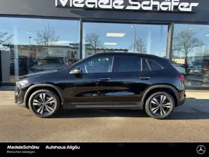 Mercedes-Benz GLA 200 GLA 200 Progressive Night Led AHK 360° AdvSound Bild 2