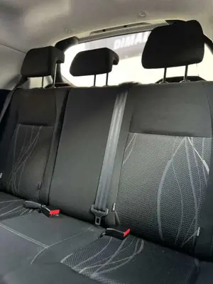 Peugeot 208 208 HDi 68 Access Bild 3