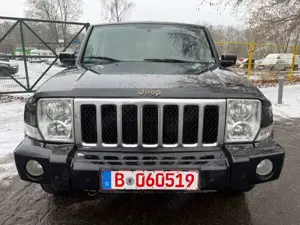 Jeep Commander Limited 3.0 CRD Autom. Bild 4