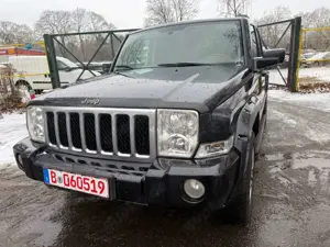 Jeep Commander Limited 3.0 CRD Autom. Bild 3