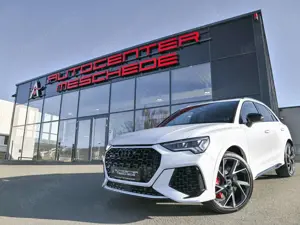 Audi RS Q3 2.5 TFSI RS-Sitze* Pano* AHK* 280km h* 21