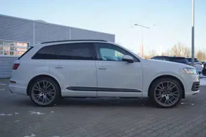 Audi Q7 3.0 TDI quattro S line Sport Head-Up Bose AHK Bild 5