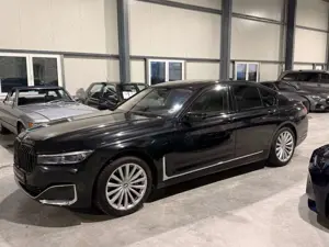 BMW 740 d xDrive *HeadUp*LaserLight*Standhz*HarmanKardon*M Bild 4