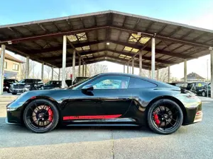 Porsche 992 Carrera GTS * SONDERFARBE *AEROKIT*LIFT*SD*