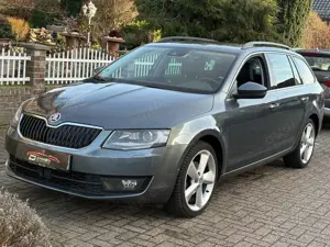 Skoda Octavia Combi Style*STANDHEIZUNG*MEMORY*XENON*..