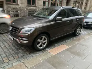 Mercedes-Benz ML 350 ML 350 BlueTEC 4MATIC 7G-TRONIC