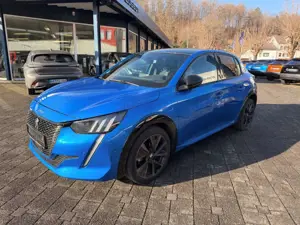 Peugeot 208 GT 1.2 Kmera Navi PDC SHZ APP Bild 4