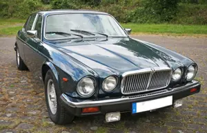 Jaguar XJ12