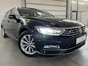 Volkswagen Passat Variant Highline 4Motion R LINE 239PS LEDER LED NAVI ACC