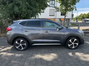 Hyundai TUCSON 4WD ix35 Bild 5
