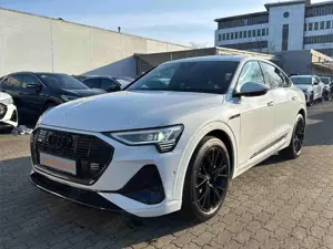 Audi e-tron Sportback 50 2x S line ACC PANO S-SITZE