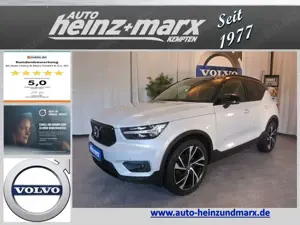 Volvo XC40 D4 D R Design AWD *6 Pakete-4C-AHK-Pano*