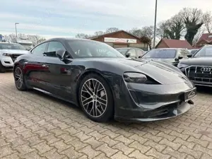 Porsche Taycan Taycan Turbo Bild 3