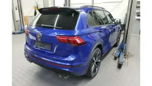 Volkswagen Tiguan 2.0 TSI DSG 4M. R AKRAPOVIC Blackstyle Ha