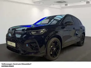 Volkswagen Tiguan R-Line 2 0 l TSI DSG 4MOTION 150kW Black Winterpak