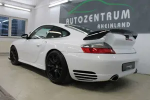 Porsche 911 GT2 Mark MK II Navi/Xenon/Carbon/Service neu Bild 2