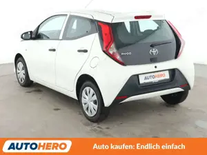 Toyota Aygo 1.0 X-Play club*KLIMA*GARANTIE* Bild 4