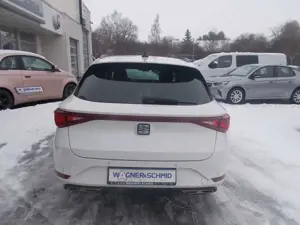 SEAT Leon Sportstourer FR 2.0 TDI DSG Bild 5