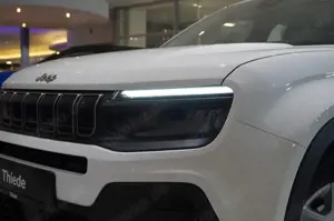 Jeep Avenger 1.2T GSE ALTITUDE NAVI/LED/KAMERA/JBL Bild 4